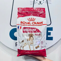Thức ăn cho chó trưởng thành Royal Canin Medium Adult